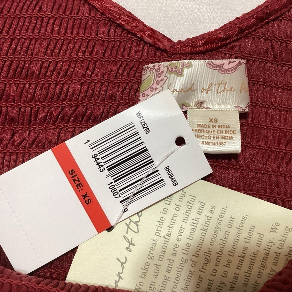 NEW Band of the Free Boho Lea Rhubarb Smocked Crop Top Boho Size XS Red Viscose - Picture 6 of 9